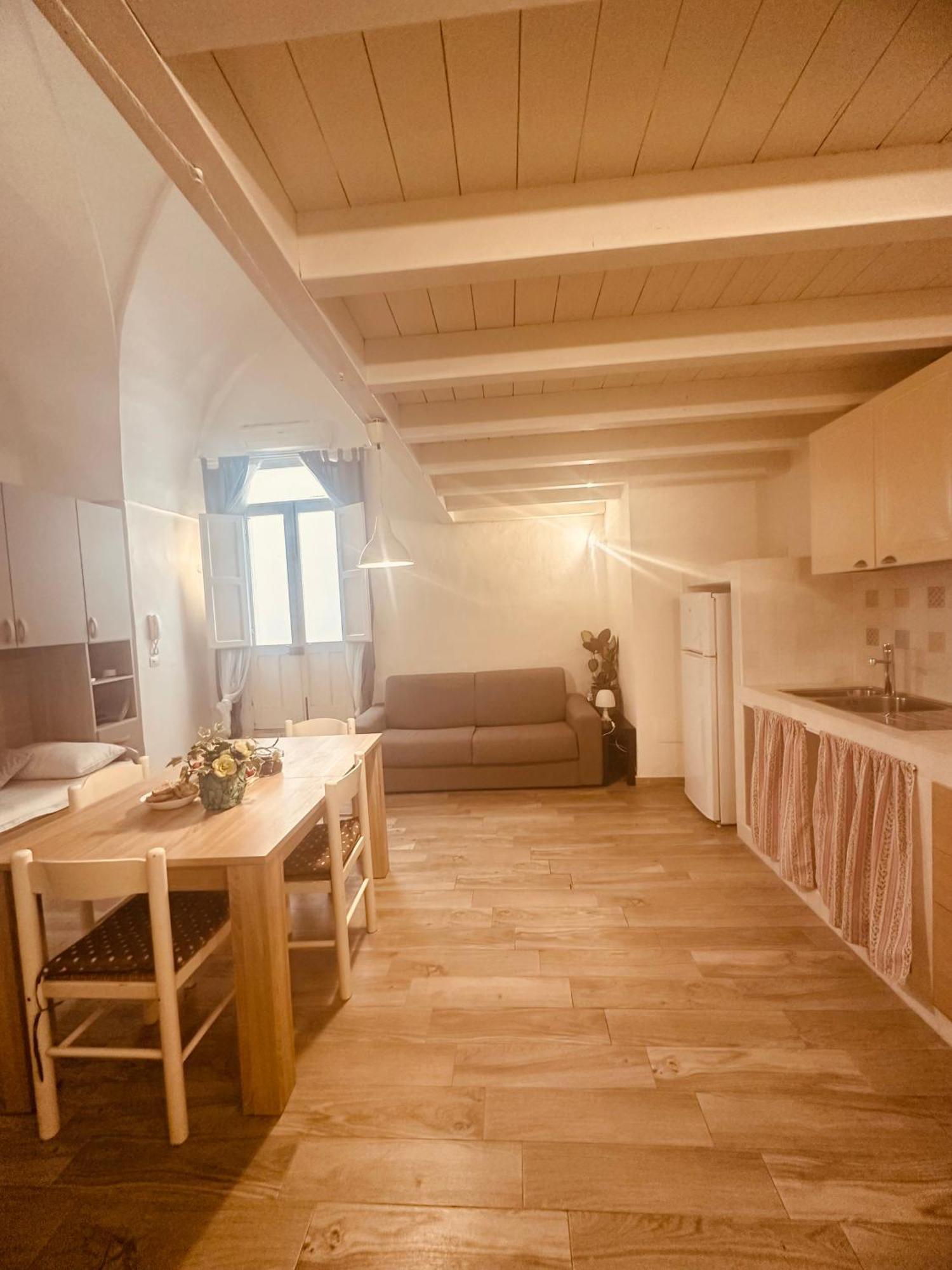 Corte Perugia Matino Luaran gambar